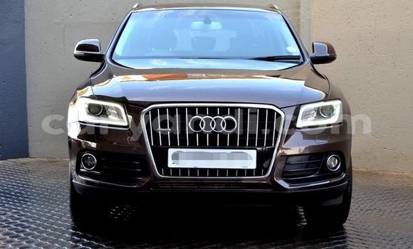 Acheter Occasion Voiture Audi Q5 Marron à Livingstone, Zambie Acheter Occasion Voiture Audi Q5 Marron à Livingstone, Zambie