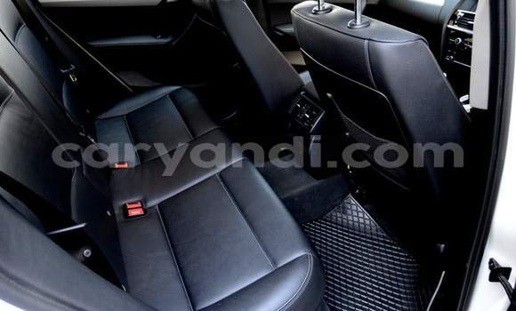 Acheter Occasion Voiture BMW X3 Blanc à Livingstone, Zambie Acheter Occasion Voiture BMW X3 Blanc à Livingstone, Zambie