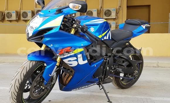 Buy Used Suzuki 750 Blue Moto in Chingola in Zambia Buy Used Suzuki 750 Blue Moto in Chingola in Zambia
