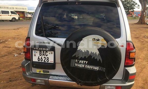Acheter Occasion Voiture Mitsubishi Pajero Gris à Lusaka, Zambie Acheter Occasion Voiture Mitsubishi Pajero Gris à Lusaka, Zambie
