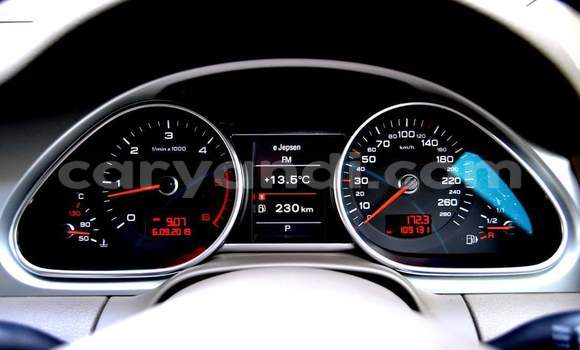 Buy Used Audi Q5 Brown Car in Livingstone in Zambia Buy Used Audi Q5 Brown Car in Livingstone in Zambia