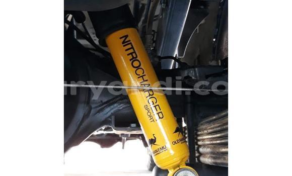 Tenga Tsaru Toyota Land Cruiser Zvimwe Mota in Chingola in Zambia Tenga Tsaru Toyota Land Cruiser Zvimwe Mota in Chingola in Zambia