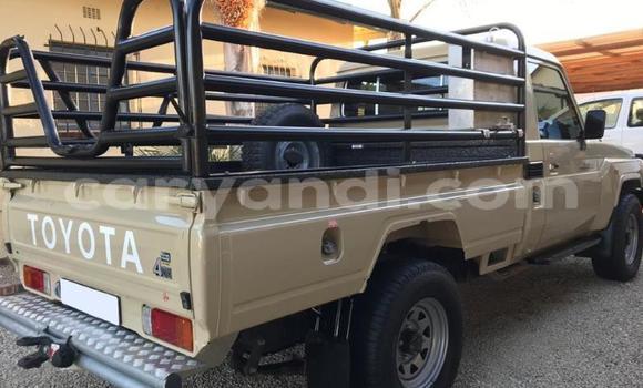 Buy Used Toyota Land Cruiser Beige Car in Lusaka in Zambia Buy Used Toyota Land Cruiser Beige Car in Lusaka in Zambia