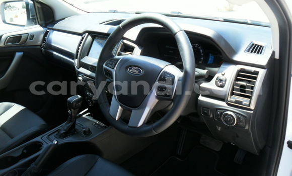 Nunua Ilio tumika Ford Ranger Nyeupe Gari ndani ya Lusaka nchini Zambia Nunua Ilio tumika Ford Ranger Nyeupe Gari ndani ya Lusaka nchini Zambia