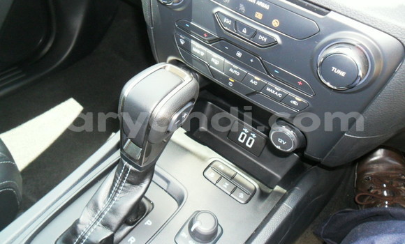 Nunua Ilio tumika Ford Ranger Nyeupe Gari ndani ya Lusaka nchini Zambia Nunua Ilio tumika Ford Ranger Nyeupe Gari ndani ya Lusaka nchini Zambia