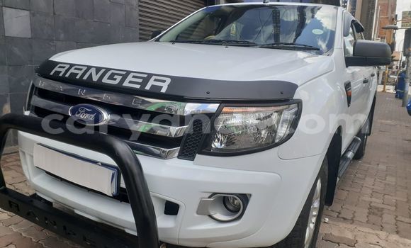 Nunua Ilio tumika Ford Ranger Nyeupe Gari ndani ya Lusaka nchini Zambia Nunua Ilio tumika Ford Ranger Nyeupe Gari ndani ya Lusaka nchini Zambia