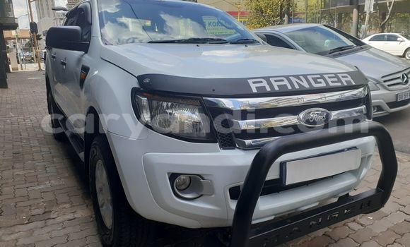 Nunua Ilio tumika Ford Ranger Nyeupe Gari ndani ya Lusaka nchini Zambia Nunua Ilio tumika Ford Ranger Nyeupe Gari ndani ya Lusaka nchini Zambia