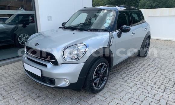 Acheter Occasion Voiture MINI Countryman Gris à Lusaka, Zambie Acheter Occasion Voiture MINI Countryman Gris à Lusaka, Zambie