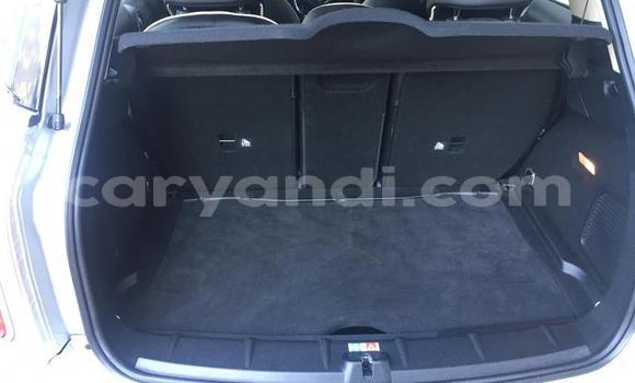 Acheter Occasion Voiture MINI Countryman Gris à Lusaka, Zambie Acheter Occasion Voiture MINI Countryman Gris à Lusaka, Zambie