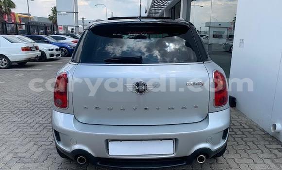 Acheter Occasion Voiture MINI Countryman Gris à Lusaka, Zambie Acheter Occasion Voiture MINI Countryman Gris à Lusaka, Zambie