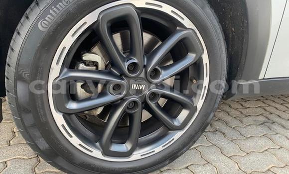 Acheter Occasion Voiture MINI Countryman Gris à Lusaka, Zambie Acheter Occasion Voiture MINI Countryman Gris à Lusaka, Zambie