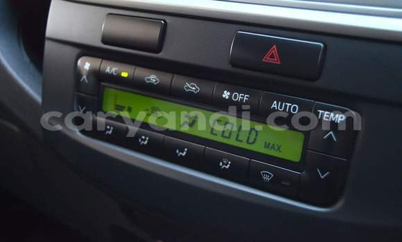 Acheter Occasion Voiture Toyota Hilux Blanc à Lusaka, Zambie Acheter Occasion Voiture Toyota Hilux Blanc à Lusaka, Zambie