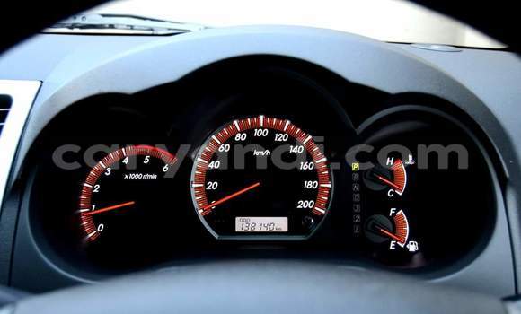 Acheter Occasion Voiture Toyota Hilux Blanc à Lusaka, Zambie Acheter Occasion Voiture Toyota Hilux Blanc à Lusaka, Zambie