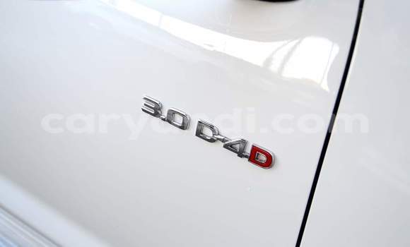 Acheter Occasion Voiture Toyota Hilux Blanc à Lusaka, Zambie Acheter Occasion Voiture Toyota Hilux Blanc à Lusaka, Zambie