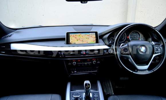 Acheter Occasion Voiture BMW X5 Gris à Lusaka, Zambie Acheter Occasion Voiture BMW X5 Gris à Lusaka, Zambie