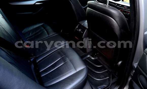 Acheter Occasion Voiture BMW X5 Gris à Lusaka, Zambie Acheter Occasion Voiture BMW X5 Gris à Lusaka, Zambie