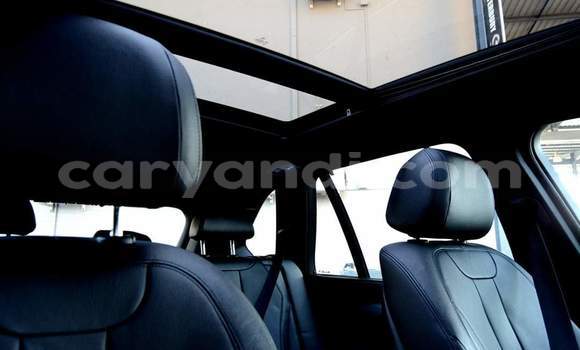 Acheter Occasion Voiture BMW X5 Gris à Lusaka, Zambie Acheter Occasion Voiture BMW X5 Gris à Lusaka, Zambie