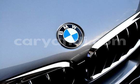 Acheter Occasion Voiture BMW X5 Gris à Lusaka, Zambie Acheter Occasion Voiture BMW X5 Gris à Lusaka, Zambie