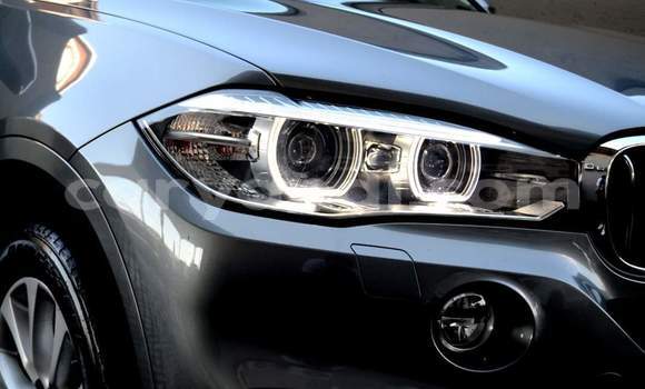 Acheter Occasion Voiture BMW X5 Gris à Lusaka, Zambie Acheter Occasion Voiture BMW X5 Gris à Lusaka, Zambie