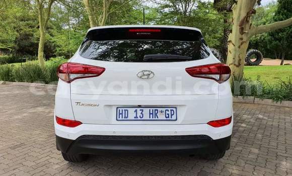 Acheter Occasion Voiture Hyundai Tucson Blanc à Kitwe, Zambie Acheter Occasion Voiture Hyundai Tucson Blanc à Kitwe, Zambie