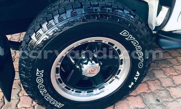 Acheter Occasion Voiture Isuzu KB Blanc à Lusaka, Zambie Acheter Occasion Voiture Isuzu KB Blanc à Lusaka, Zambie