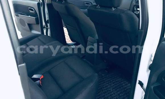 Acheter Occasion Voiture Isuzu KB Blanc à Lusaka, Zambie Acheter Occasion Voiture Isuzu KB Blanc à Lusaka, Zambie