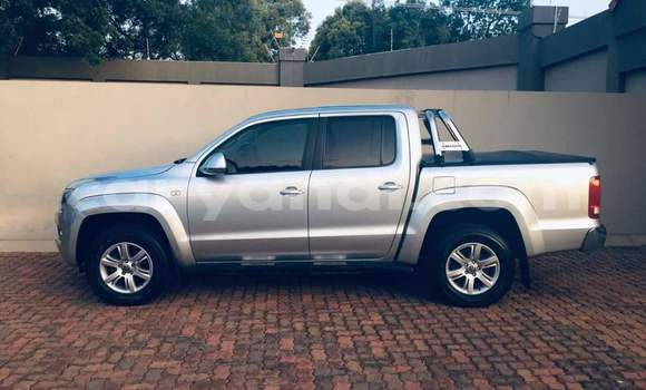 Acheter Occasion Voiture Volkswagen Amarok Gris à Livingstone, Zambie Acheter Occasion Voiture Volkswagen Amarok Gris à Livingstone, Zambie