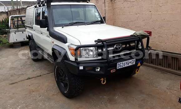 Buy Used Toyota Land Cruiser White Car in Lusaka in Zambia Buy Used Toyota Land Cruiser White Car in Lusaka in Zambia