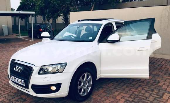 Buy Used Audi Q5 White Car in Livingstone in Zambia Buy Used Audi Q5 White Car in Livingstone in Zambia