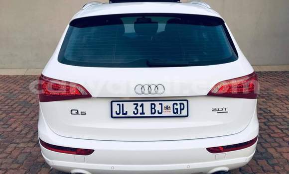 Buy Used Audi Q5 White Car in Livingstone in Zambia Buy Used Audi Q5 White Car in Livingstone in Zambia