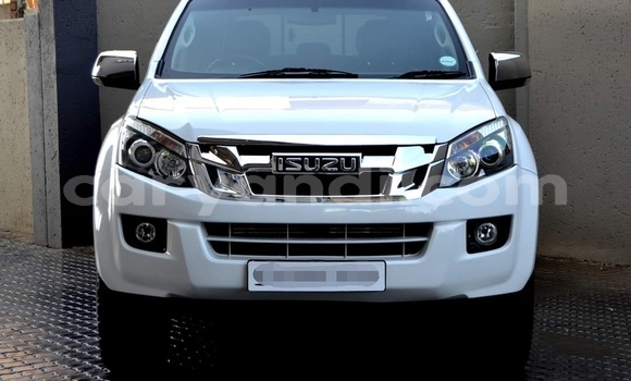 Acheter Occasion Voiture Isuzu KB Blanc à Lusaka, Zambie Acheter Occasion Voiture Isuzu KB Blanc à Lusaka, Zambie