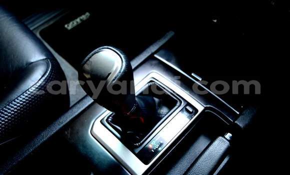 Acheter Occasion Voiture Toyota Land Cruiser Prado Blanc à Livingstone, Zambie Acheter Occasion Voiture Toyota Land Cruiser Prado Blanc à Livingstone, Zambie