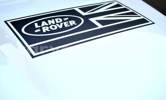 Buy Used Land Rover Defender White Car in Livingstone in Zambia Buy Used Land Rover Defender White Car in Livingstone in Zambia