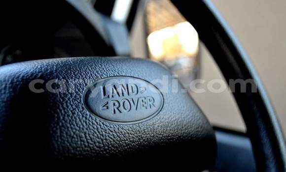 Buy Used Land Rover Defender White Car in Livingstone in Zambia Buy Used Land Rover Defender White Car in Livingstone in Zambia