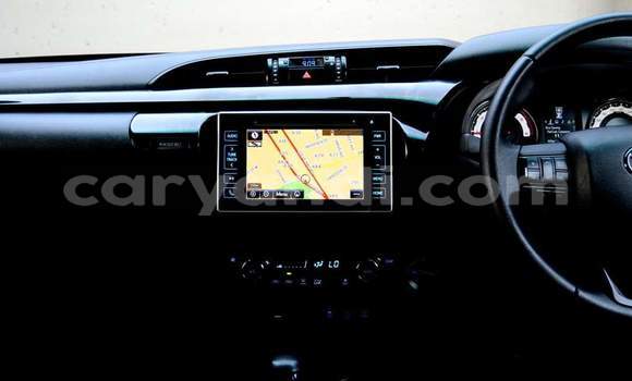 Acheter Occasion Voiture Toyota Hilux Blanc à Lusaka, Zambie Acheter Occasion Voiture Toyota Hilux Blanc à Lusaka, Zambie