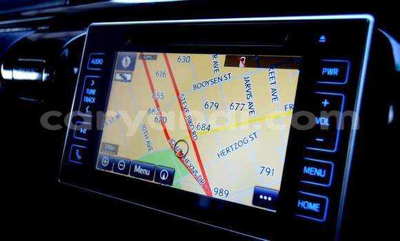 Acheter Occasion Voiture Toyota Hilux Blanc à Lusaka, Zambie Acheter Occasion Voiture Toyota Hilux Blanc à Lusaka, Zambie