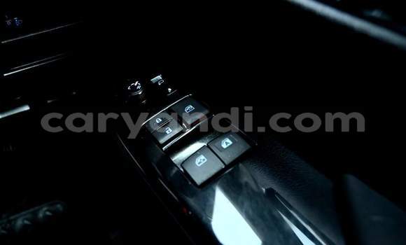 Buy Used Toyota Hilux White Car in Kitwe in Zambia Buy Used Toyota Hilux White Car in Kitwe in Zambia