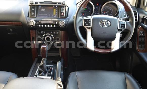 Nunua Ilio tumika Toyota Land Cruiser Prado Nyeupe Gari ndani ya Mazabuka nchini Kusini Nunua Ilio tumika Toyota Land Cruiser Prado Nyeupe Gari ndani ya Mazabuka nchini Kusini