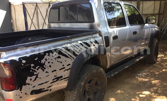 Acheter Occasion Voiture Toyota Hilux Gris à Lusaka, Zambie Acheter Occasion Voiture Toyota Hilux Gris à Lusaka, Zambie