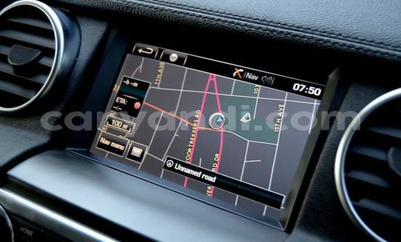 Buy Used Land Rover Discovery White Car in Lusaka in Zambia Buy Used Land Rover Discovery White Car in Lusaka in Zambia