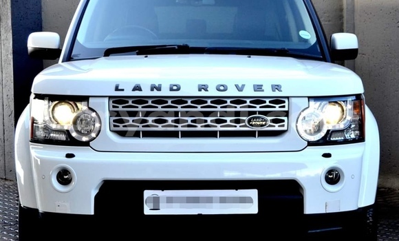 Buy Used Land Rover Discovery White Car in Lusaka in Zambia Buy Used Land Rover Discovery White Car in Lusaka in Zambia