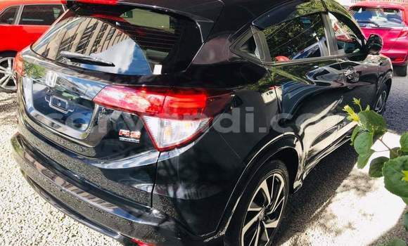 Acheter Occasion Voiture Honda Vezel Noir à Kitwe, Zambie Acheter Occasion Voiture Honda Vezel Noir à Kitwe, Zambie