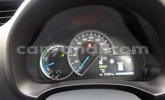 Nunua Ilio tumika Toyota Vitz Fedha Gari ndani ya Lusaka nchini Zambia Nunua Ilio tumika Toyota Vitz Fedha Gari ndani ya Lusaka nchini Zambia