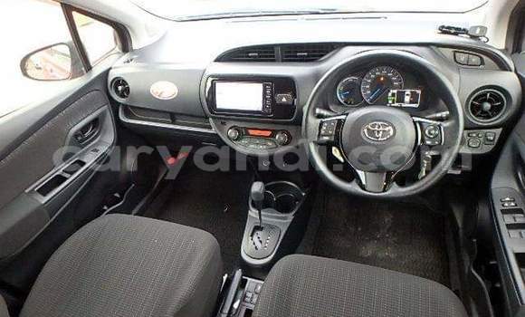 Acheter Occasion Voiture Toyota Vitz Rouge à Lusaka, Zambie Acheter Occasion Voiture Toyota Vitz Rouge à Lusaka, Zambie