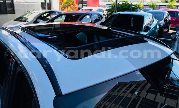 Acheter Occasion Voiture BMW X1 Blanc à Lusaka, Zambie Acheter Occasion Voiture BMW X1 Blanc à Lusaka, Zambie