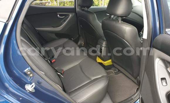 Acheter Occasion Voiture Hyundai Elantra Bleu à Livingstone, Zambie Acheter Occasion Voiture Hyundai Elantra Bleu à Livingstone, Zambie