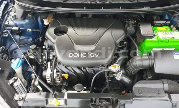 Acheter Occasion Voiture Hyundai Elantra Bleu à Livingstone, Zambie Acheter Occasion Voiture Hyundai Elantra Bleu à Livingstone, Zambie