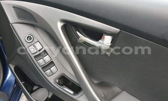 Acheter Occasion Voiture Hyundai Elantra Bleu à Livingstone, Zambie Acheter Occasion Voiture Hyundai Elantra Bleu à Livingstone, Zambie