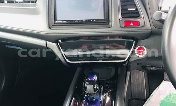Acheter Occasion Voiture Honda Vezel Blanc à Kitwe, Zambie Acheter Occasion Voiture Honda Vezel Blanc à Kitwe, Zambie