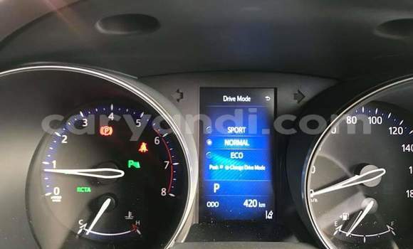 Acheter Occasion Voiture Toyota C-HR Bleu à Chingola, Zambie Acheter Occasion Voiture Toyota C-HR Bleu à Chingola, Zambie